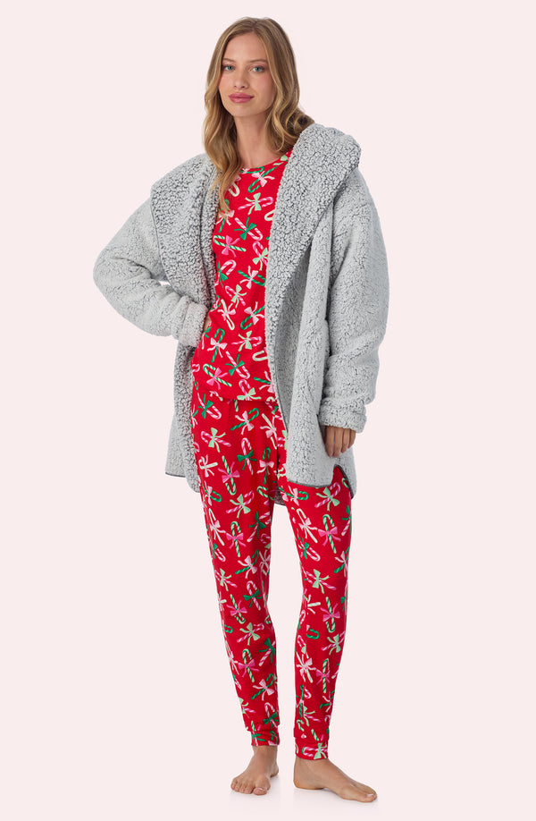 A lady wearing Aubrie Sherpa Short Jacket In Frosted Slate