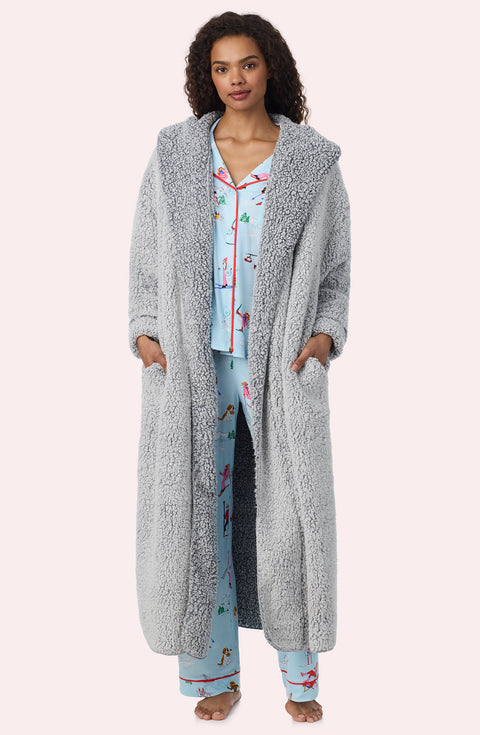 A Lady Wearing Aubrie Sherpa Long Jacket In Frosted Slate