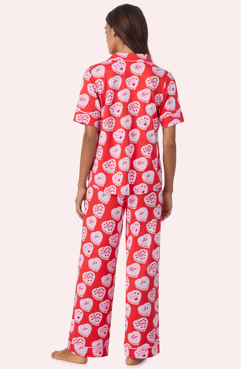 A lady wearing Arizona Long Knit Pj Set In Frosted With Love