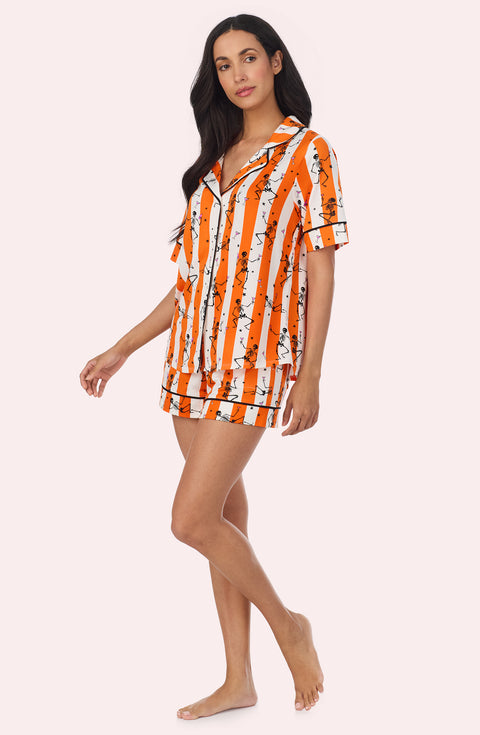 A Lady Wearing Siennna Short Knit Pj Set In Haunted Happy Hour in a side angle pose
