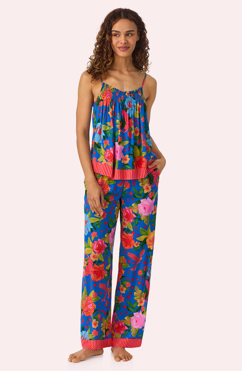 A lady wearing Alia Woven Pj Set In Floral Fiesta