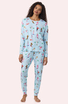 A Lady Wearing Stevie Knit Pj Set In Champagne Slopes