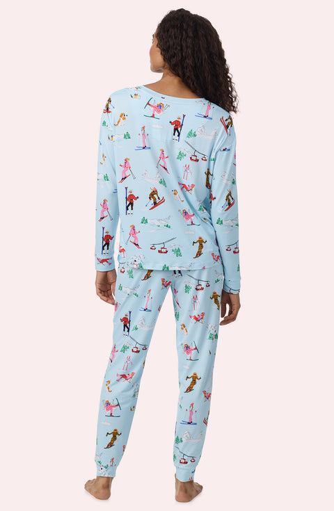 A Lady Wearing Stevie Knit Pj Set In Champagne Slopes in a back view pose